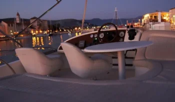 5fb781f787c1f8669073714b