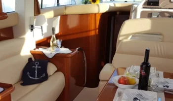 5fb781f787c1f8669073714d